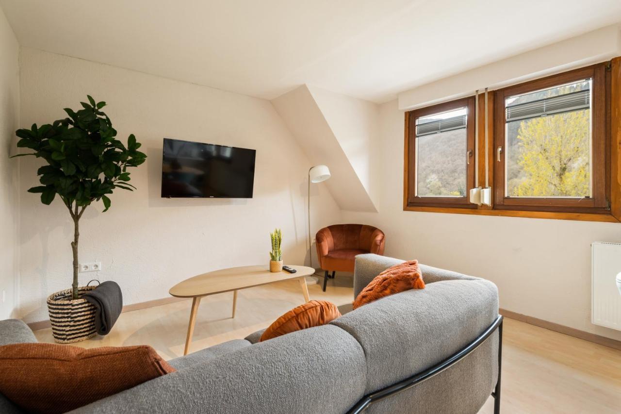 Haus Blaue Traube Mit Moselblick Apartamento Ediger-Eller Exterior foto